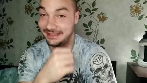 Kristiyan online show from March 15, 2026, 8:04 pm