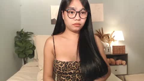 Snapshot of hotasian_gabby69 chatting on June 15, 2026, 12:35 am hotasian_gabby69 online show from June 15, 2026, 12:35 am