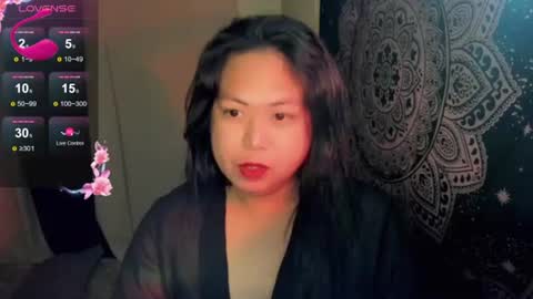 Snapshot of hotasian_mama chatting on July 13, 2026, 12:08 pm Grace online show from July 13, 2026, 12:08 pm