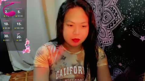Snapshot of hotasian_mama chatting on July 14, 2026, 11:38 am Grace online show from July 14, 2026, 11:38 am