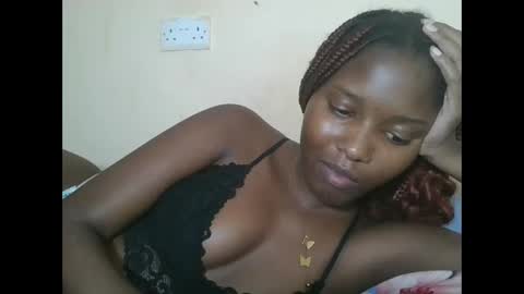 love online show from October 1, 2025, 8:04 pm