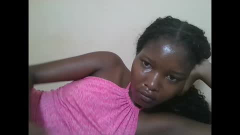 Snapshot of hotbabbee chatting on May 19, 2026, 5:14 am love online show from May 19, 2026, 5:14 am