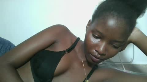 Snapshot of hotbabbee chatting on June 27, 2026, 3:39 pm love online show from June 27, 2026, 3:39 pm