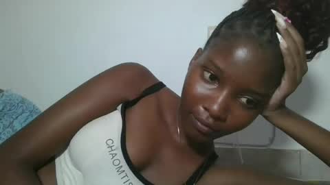 Snapshot of hotbabbee chatting on July 4, 2026, 11:11 pm love online show from July 4, 2026, 11:11 pm