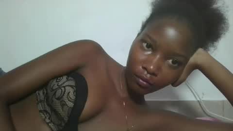 Snapshot of hotbabbee chatting on July 24, 2026, 7:50 am love online show from July 24, 2026, 7:50 am