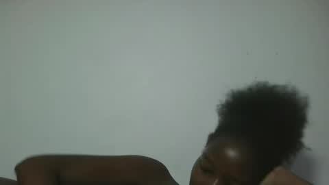 Snapshot of hotbabbee chatting on July 27, 2026, 7:04 am love online show from July 27, 2026, 7:04 am