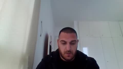 Hotbearhorny online show from February 10, 2026, 2:21 pm