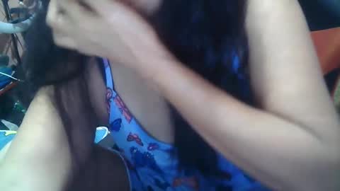 Snapshot of hotbetty_45 chatting on February 11, 2025, 9:09 am hotbetty_45 online show from February 11, 2025, 9:09 am