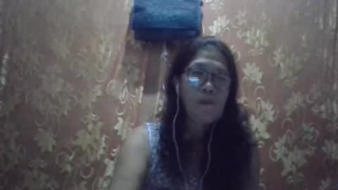 Snapshot of hotbetty_45 chatting on January 15, 2026, 12:21 pm hotbetty_45 online show from January 15, 2026, 12:21 pm