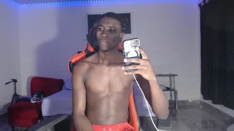 Snapshot of hotblacks07 chatting on January 18, 2026, 10:02 pm rivas online show from January 18, 2026, 10:02 pm