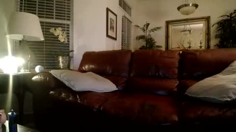 Snapshot of hotblondemilf1962 chatting on June 7, 2026, 8:18 am hotblondemilf1962 online show from June 7, 2026, 8:18 am