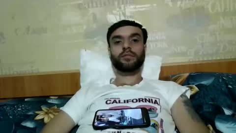 Snapshot of hotbodyboy879506 chatting on June 11, 2026, 3:54 pm Mihai online show from June 11, 2026, 3:54 pm