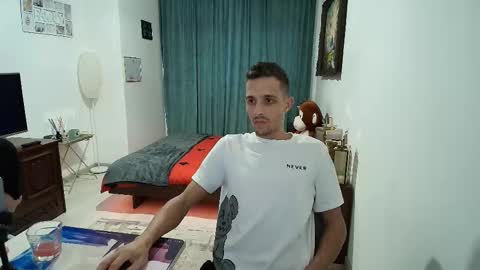 Hotboyshorny online show from February 2, 2026, 2:38 pm