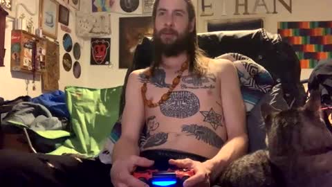 Snapshot of hotbreadz chatting on January 22, 2025, 9:13 am noodles online show from January 22, 2025, 9:13 am