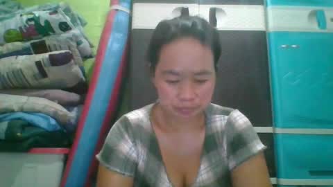 Snapshot of hotchicks4uxx chatting on February 20, 2025, 4:50 am hotchicks4uxx online show from February 20, 2025, 4:50 am