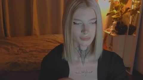 hotchubently online show from March 8, 2025, 3:45 pm