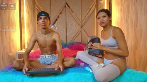 hotcouple_222 online show from October 15, 2025, 7:30 am