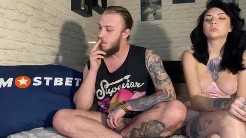 Snapshot of hotcoupleee2020 chatting on January 18, 2025, 10:28 am YounHotCouple online show from January 18, 2025, 10:28 am