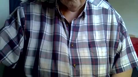 hotejok online show from November 4, 2025, 2:38 pm