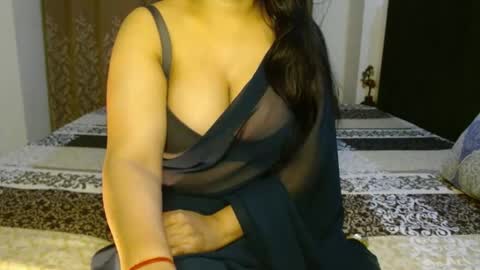 Snapshot of hoteliza6 chatting on December 19, 2024, 8:02 pm Eliza i dont show face in any show online show from December 19, 2024, 8:02 pm