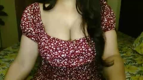 Snapshot of hoteliza6 chatting on November 15, 2025, 5:53 pm Eliza i dont show face in any show online show from November 15, 2025, 5:53 pm