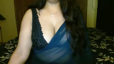 Snapshot of hoteliza6 chatting on December 18, 2025, 11:27 am Eliza i dont show face in any show online show from December 18, 2025, 11:27 am