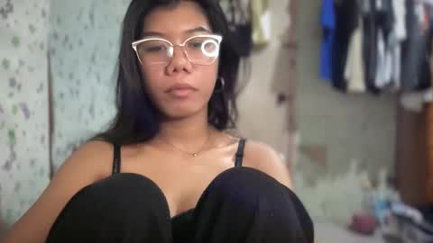 hotestpinayxxx online show from April 9, 2026, 11:32 pm