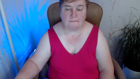 Snapshot of hotfiremommy chatting on January 19, 2025, 4:57 pm LimonkaFire online show from January 19, 2025, 4:57 pm