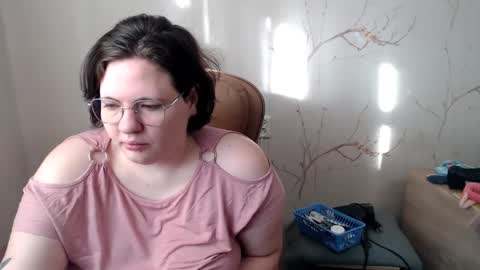 Snapshot of hotfiremommy chatting on January 30, 2025, 7:50 am LimonkaFire online show from January 30, 2025, 7:50 am