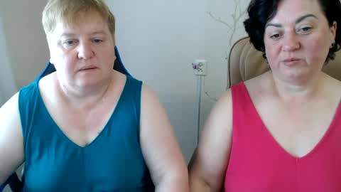 Snapshot of hotfiremommy chatting on June 18, 2026, 9:14 am LimonkaFire online show from June 18, 2026, 9:14 am