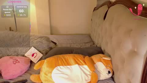 Miss Kitty online show from March 5, 2026, 11:28 am