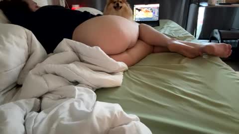 Snapshot of hotgirlbigbutt chatting on June 5, 2026, 11:27 am hotgirlbigbutt online show from June 5, 2026, 11:27 am