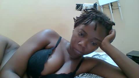 Queen online show from February 21, 2026, 9:16 pm