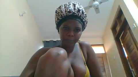 Queen online show from May 29, 2026, 5:49 am