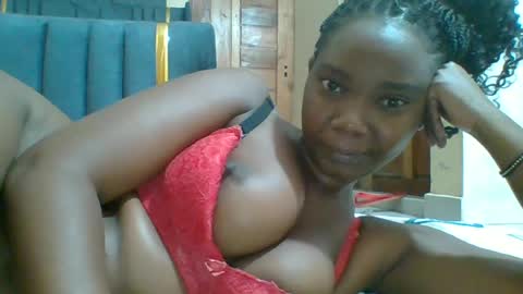 Queen online show from June 11, 2026, 6:39 pm