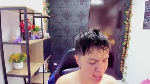 hannah online show from April 28, 2026, 2:38 am