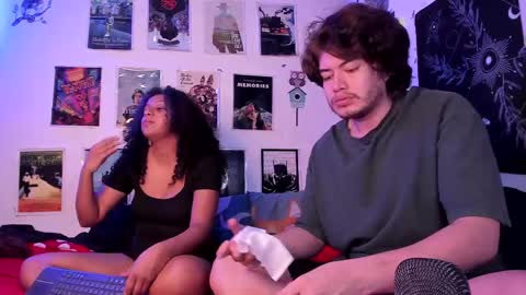Sam and Nico online show from May 4, 2026, 3:46 am