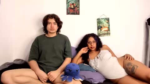 Sam and Nico online show from June 25, 2026, 6:07 am
