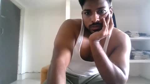 hothunkman352176 online show from July 9, 2026, 9:46 am