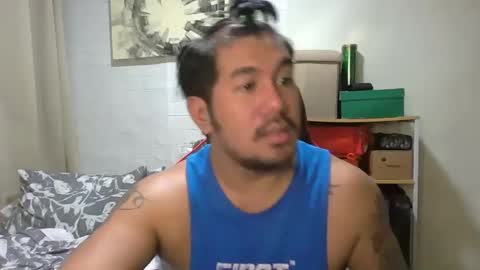 Snapshot of hothunkybear23 chatting on December 23, 2024, 10:10 am Khel online show from December 23, 2024, 10:10 am