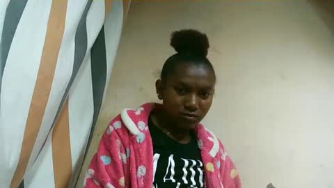 veronique online show from October 2, 2025, 6:04 pm