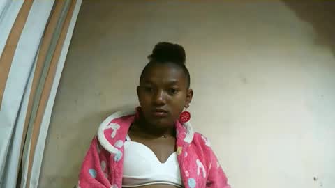 veronique online show from October 6, 2025, 1:14 am