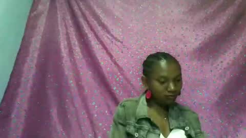 veronique online show from November 23, 2025, 4:51 pm