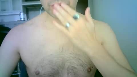 hottitan  twitter Marianoshcam online show from April 26, 2026, 2:26 pm