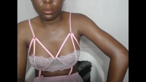 hotjessie0 online show from March 9, 2025, 4:38 am