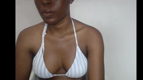 hotjessie0 online show from March 12, 2026, 6:52 am