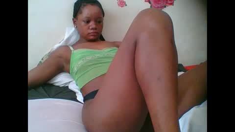 LOYCE online show from October 25, 2025, 6:10 am