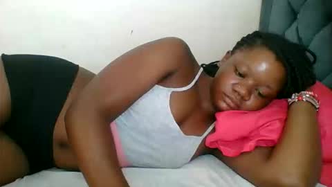 Snapshot of hotjeylee chatting on May 27, 2026, 6:10 am LOYCE online show from May 27, 2026, 6:10 am