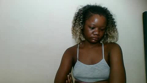Snapshot of hotjeylee chatting on June 10, 2026, 2:01 am LOYCE online show from June 10, 2026, 2:01 am