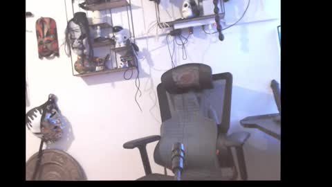 hotkinkytat online show from April 24, 2026, 4:20 pm